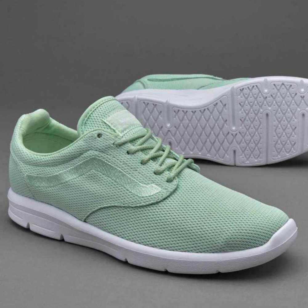 Vans Sneakers